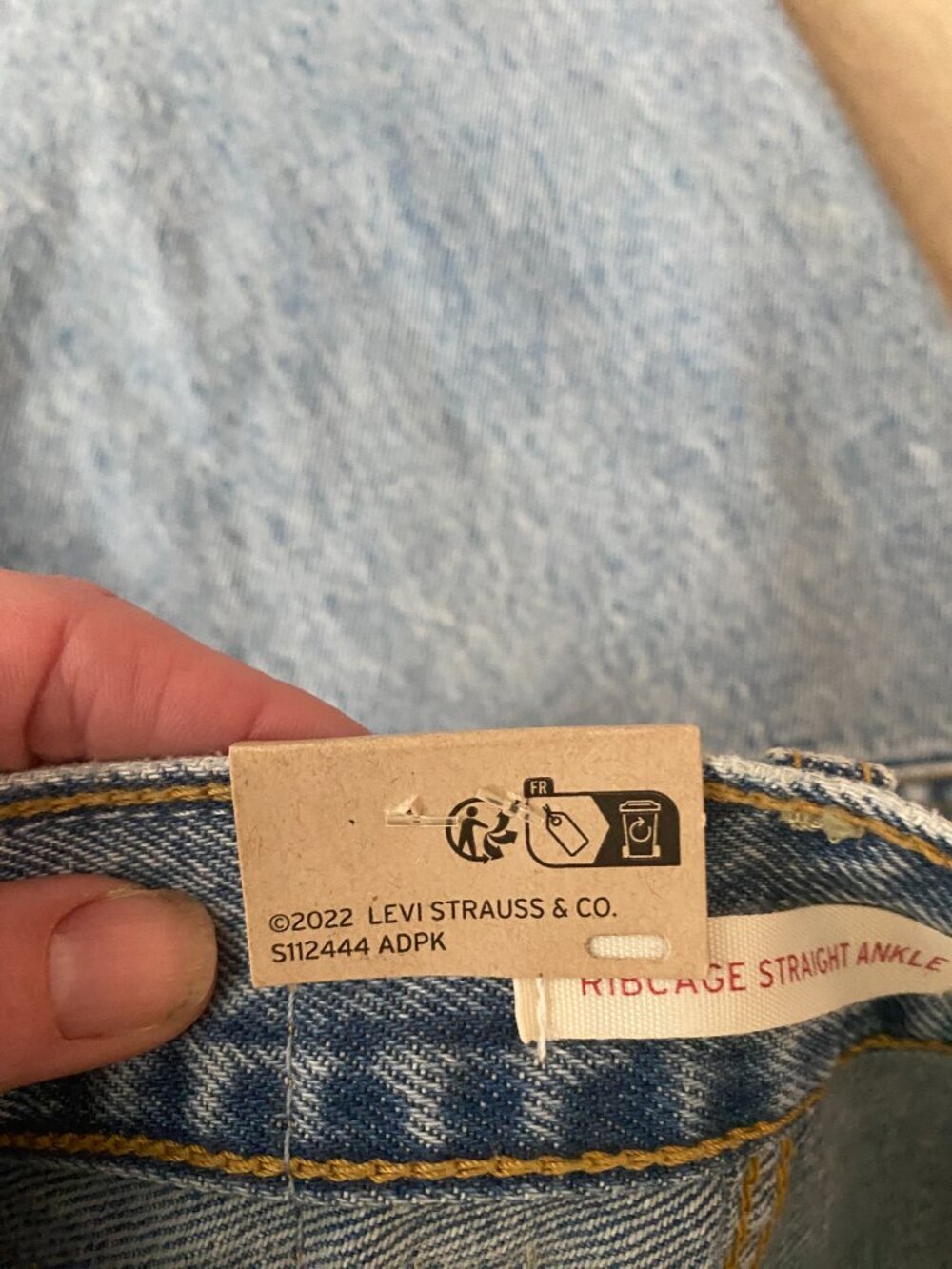 Levi's Ribcage Ultra High Rise Straight Ankle Jeans 24 NWT Distressed 90s Denim - Picture 13 of 15
